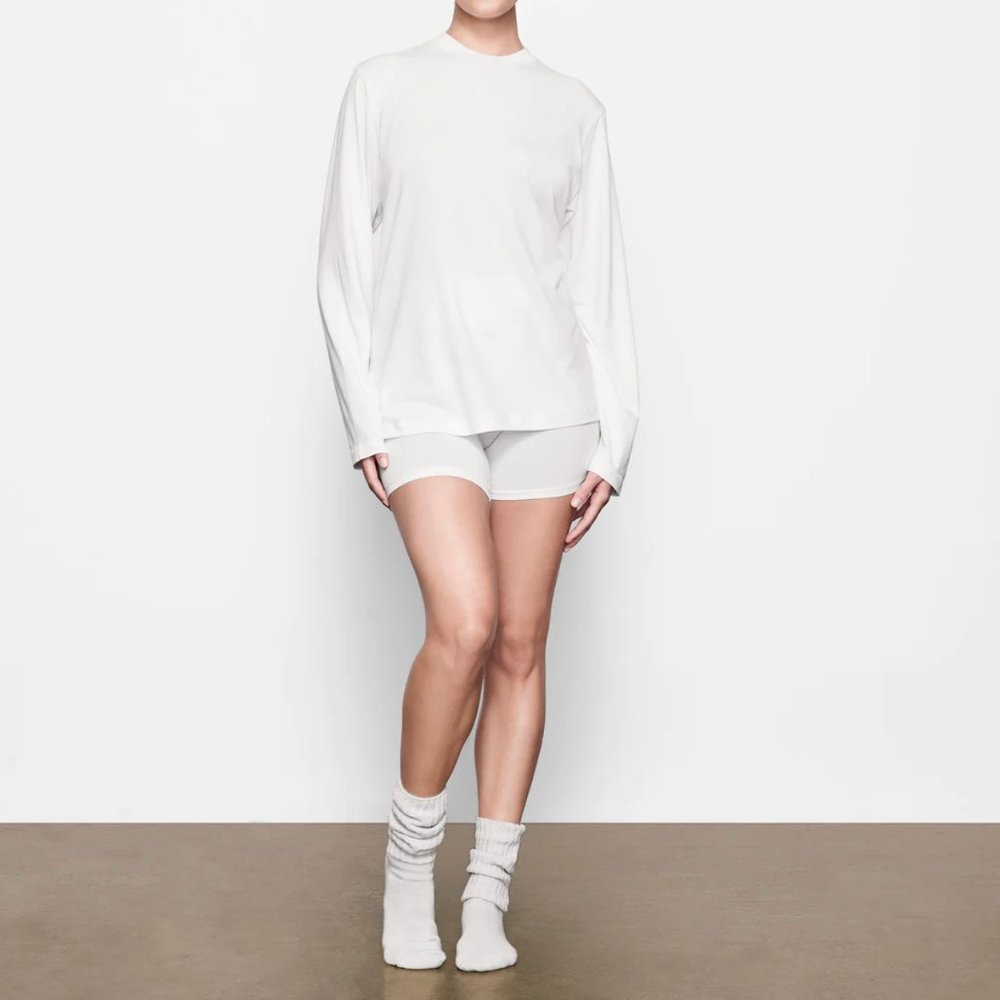 SKIMS Boyfriend Long Sleeve T Shirt Marble
